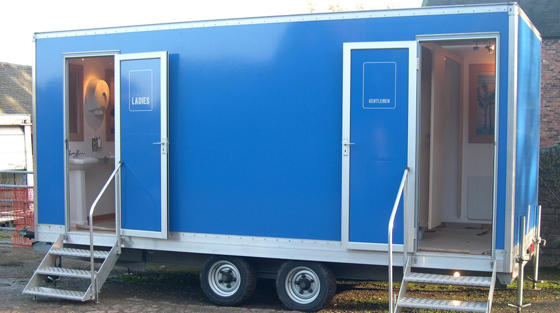 portable toilets in Los Angeles